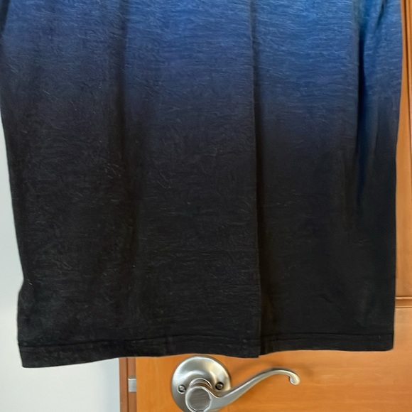 Hollister T-shirt men’s size large - Picture 6 of 9